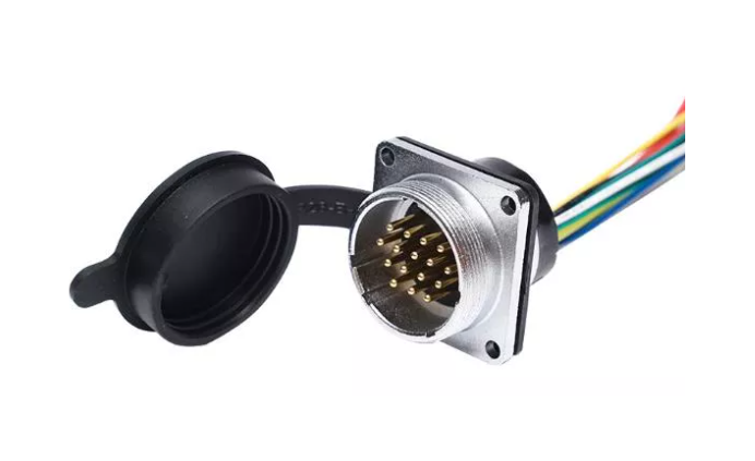 Есть ли какие -либо отношения между толщиной слоя оболочки и проволочной изоляционной слой?