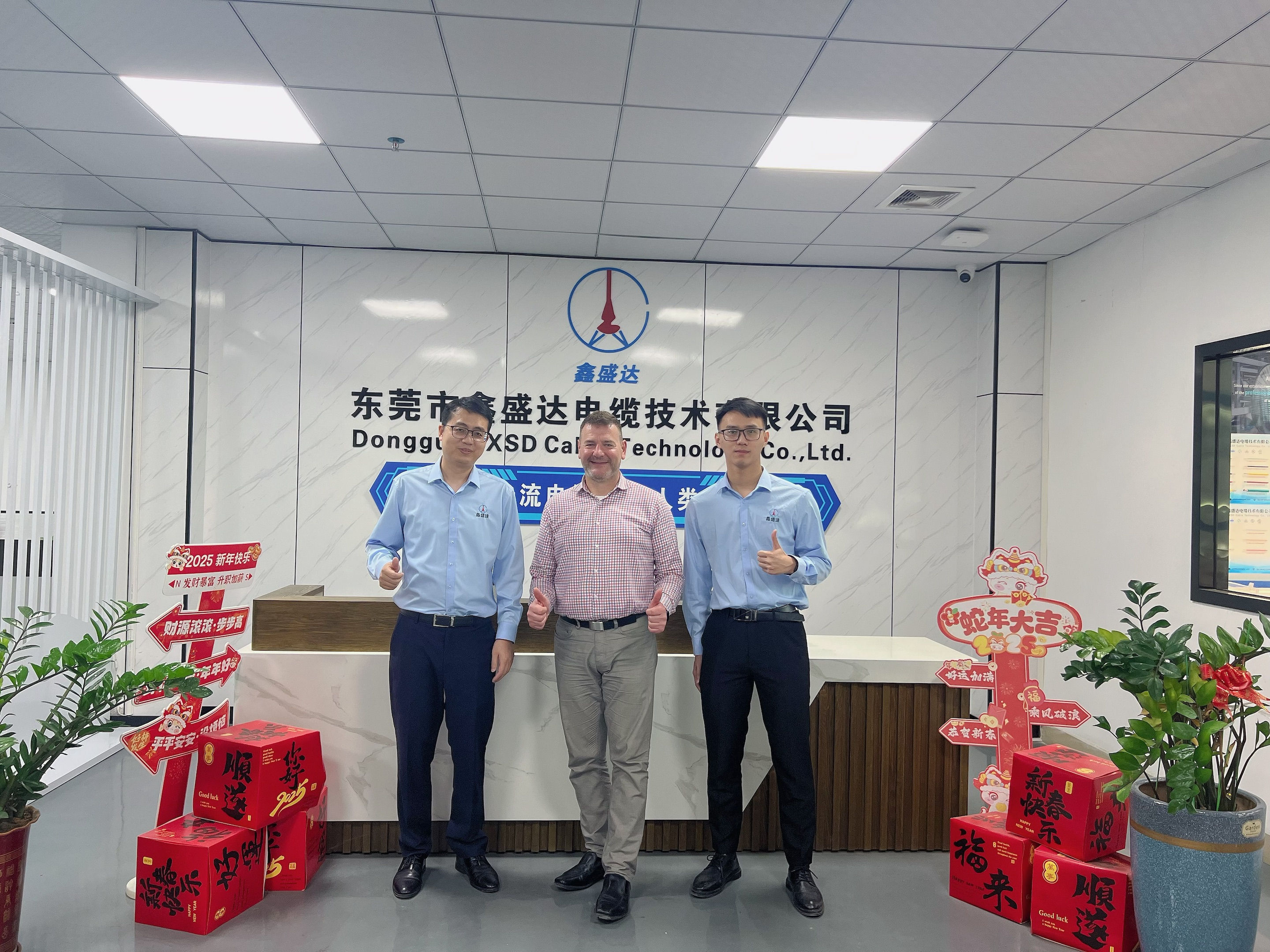 Новозеландский клиент посещает кабель XSD, чтобы обсудить новое сотрудничество проекта